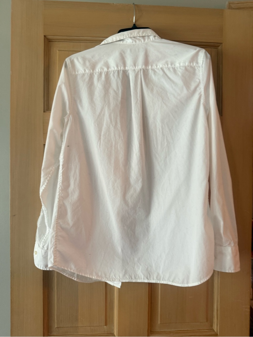 Banana Republic White Button-Down Shirt - Picture 2 of 6